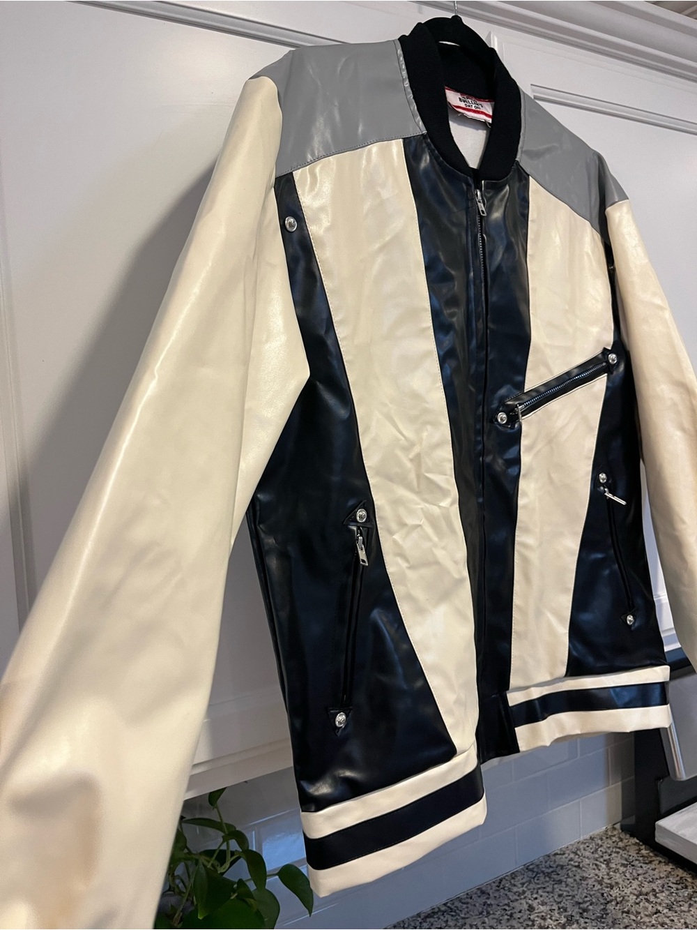 Men's Black and Cream Colorblock Bomber Jackets size S/M